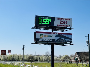 I30 @ RV Park E Top billboard