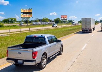 I30 @ SRT 2 E Bottom billboard